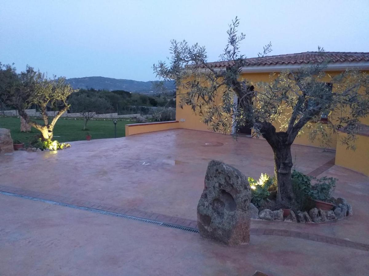 Indipendente Con Piscina Uso Esclusivo Internet Illimitato Villa Siniscola Ngoại thất bức ảnh